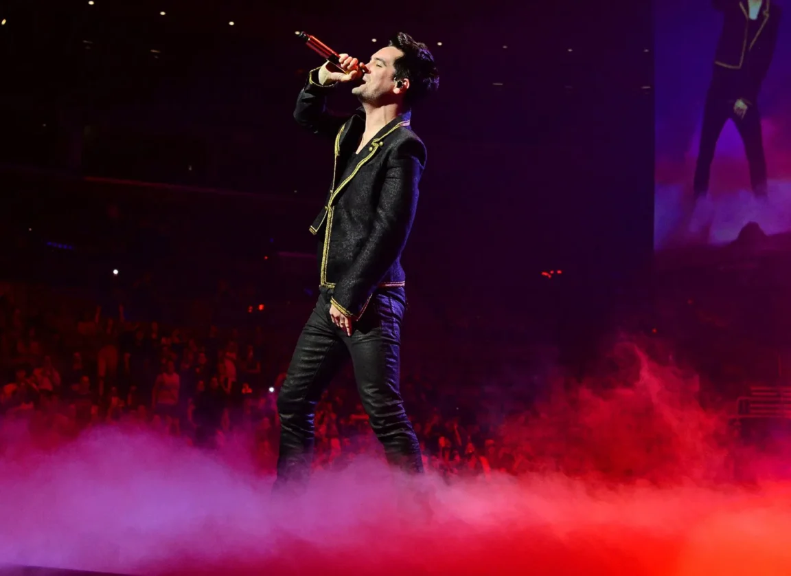 Panic ! At The Disco : Brendon Urie, allégations, controverses et accusations